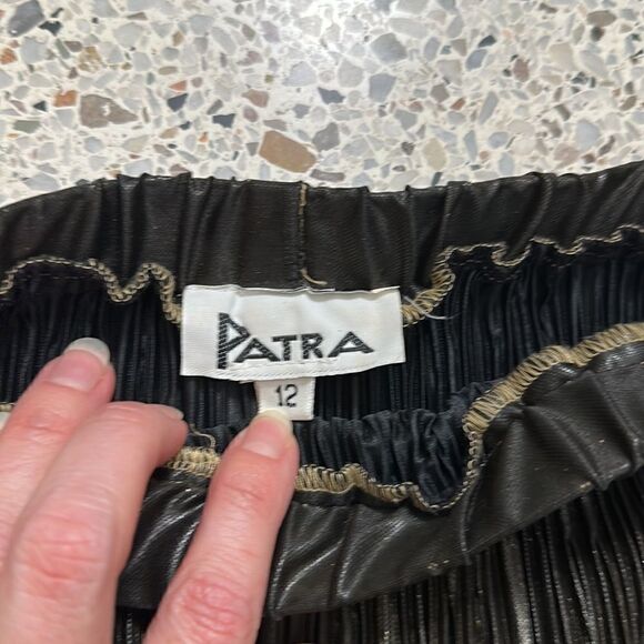 EUC Patra black gold bronze crinkle maxi skirt vintage 12 modern 8 - Picture 4 of 6